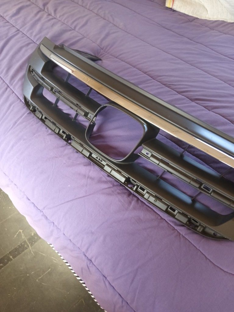 2012-2014 Honda CR-V Front Grille