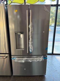 KitchenAid 23 Cu. Ft. Counter-Depth French Door Refrigerator with Intelligent Auto Fill (KRFC636SPS)
