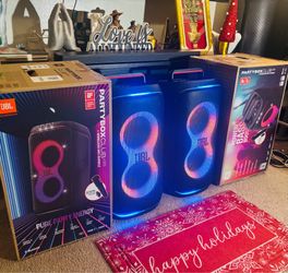 JBL «Partybox Club 120» Bluetooth Portable Speaker LED Lights, 160W Bass, JBL Pro Sound (NO MIC)