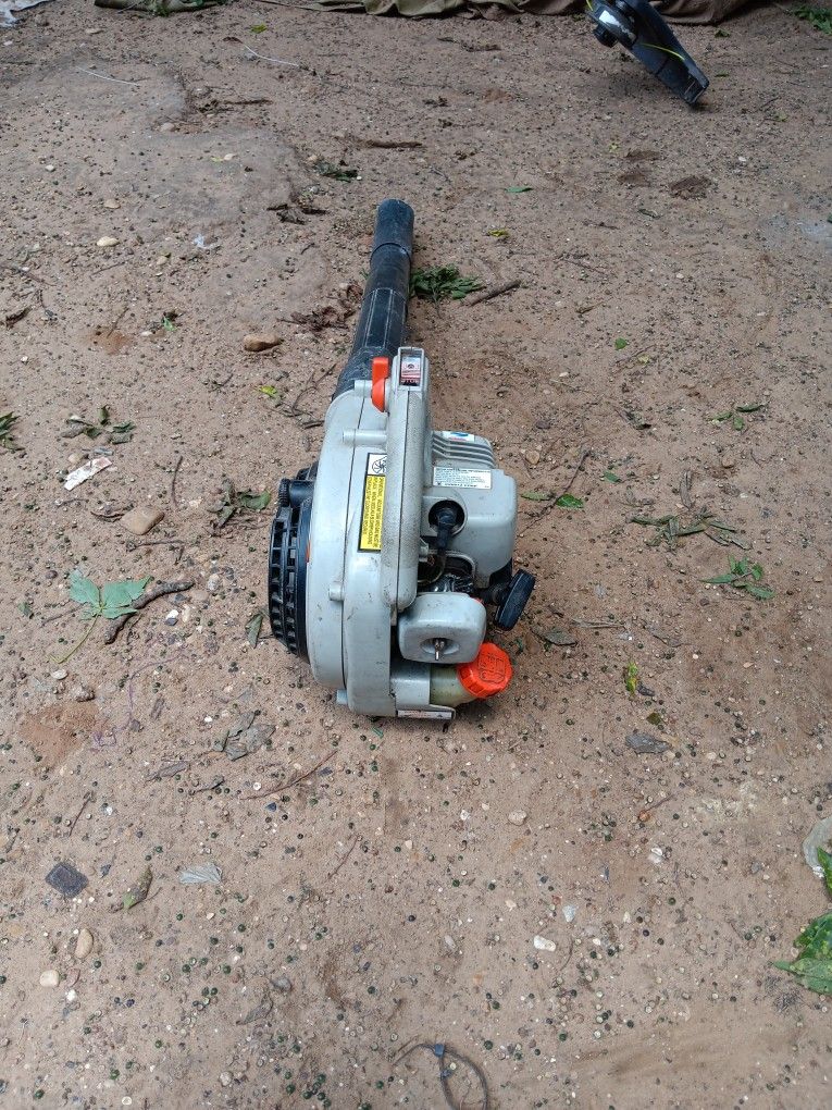 Echo Es2400 Leaf Blower