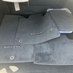 2023 Hyundai Sonata Floor mats