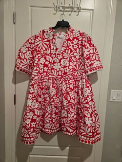 Brand New Dillards Clothes w/Tags, CeeCee, Sugarlips, Investments, and Vince Camuto Brands