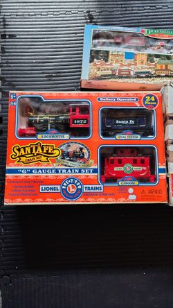 🚂 Train Set Bundle – Lionel Santa Fe + Dickensville + Great Railroad Empire 🚂