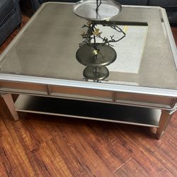  ⸻  Z Gallerie Mirrored Coffee Table & End Tables Set – Glam, Modern, Excellent Condition