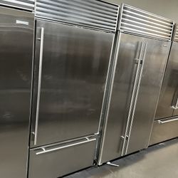 Sub Zero 36”Wide Built In Bottom Freezer Refrigerator Stainless Steel 