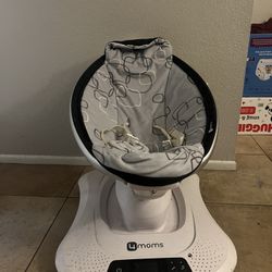 4moms Mamaroo 