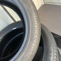 20 Inch Tires (255/ 50/ R20 