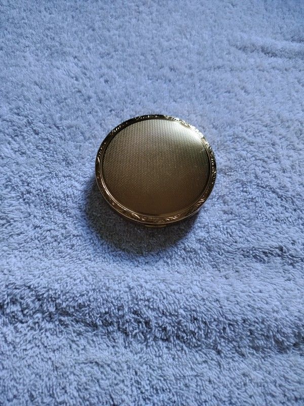 Vintage Limoges Powder Compact main image 0