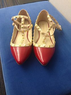 Woman's 8 1/2 lightly worn