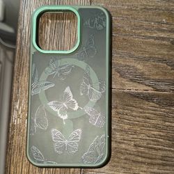 iPhone 15 Pro Butterfly Case 