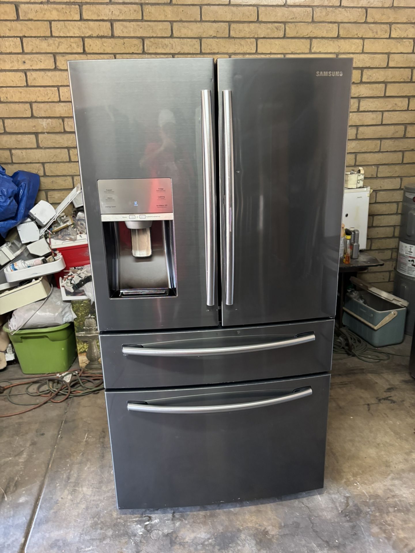 Fridges For Sale Free Deliver Are Plugged In