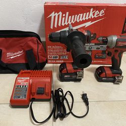 Milwaukee M18 Brushless Hammer Drill/Impact Combo Kit 