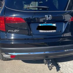 Honda Pilot Touring 2-WD Color Negra Con Solo 70000 Miles