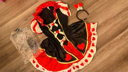 Queen of Hearts Halloween Costume with Headband