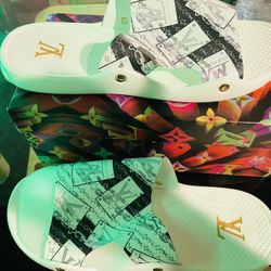 Louis Vuitton Flops And Chanel Glasses