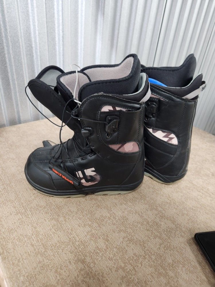 Burton Snow  board Boots.. Size 7