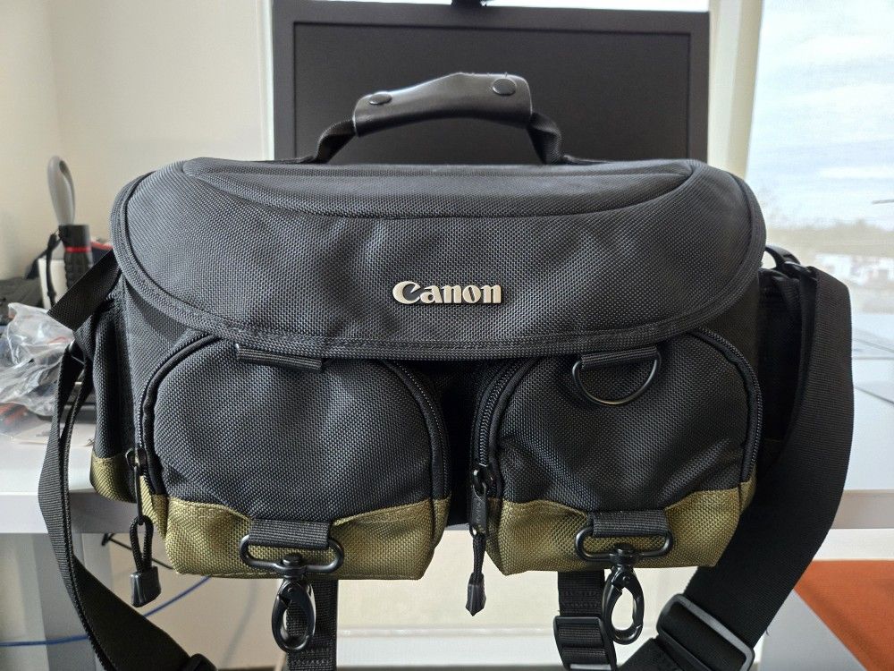 Canon XF405 Pro HD camcorder bag for CB3 XF400 XF205 XF200 XF105 XF100 case