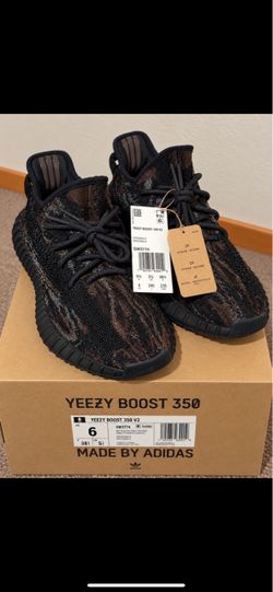 Yeezy Boost 350 V2