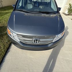2012 Honda Odyssey 