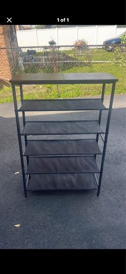 Shoe rack