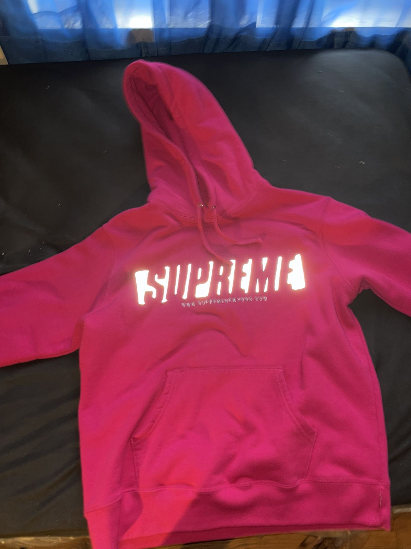 Supreme Reflective Cutout Hooded Sweatshirt - www.disolcolor.com