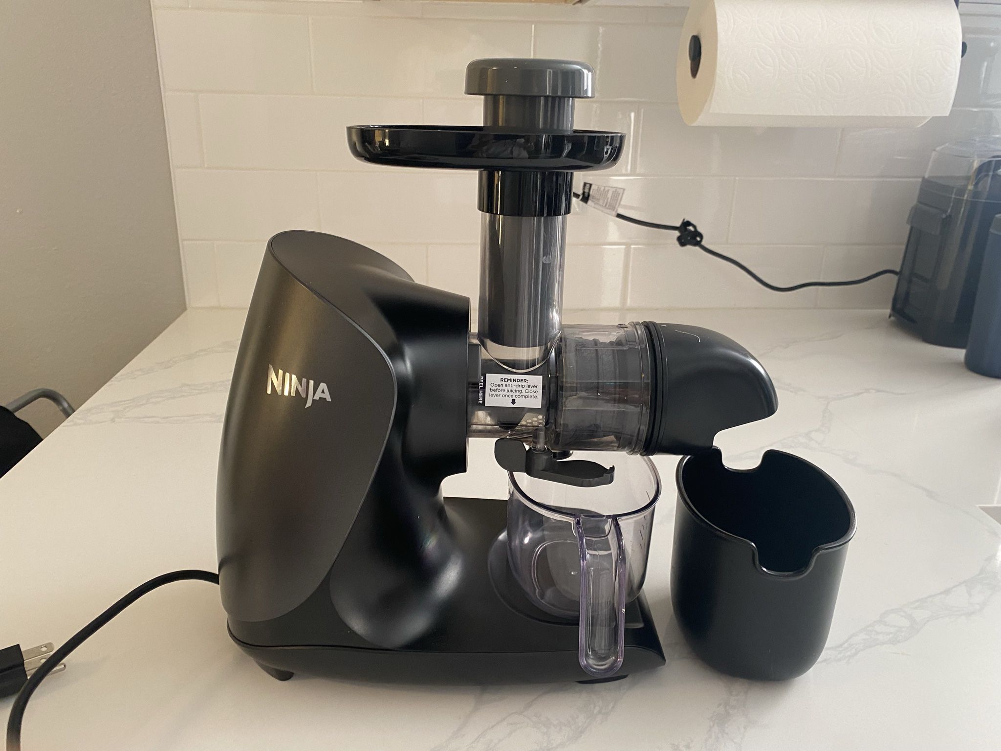 Ninja cold press juicer pro- compressor