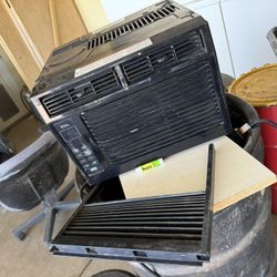 AC UNIT