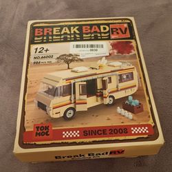 Breaking Bad RV Camper Building Set, 986pcs DIY Camper Van Blocks Toy Kit