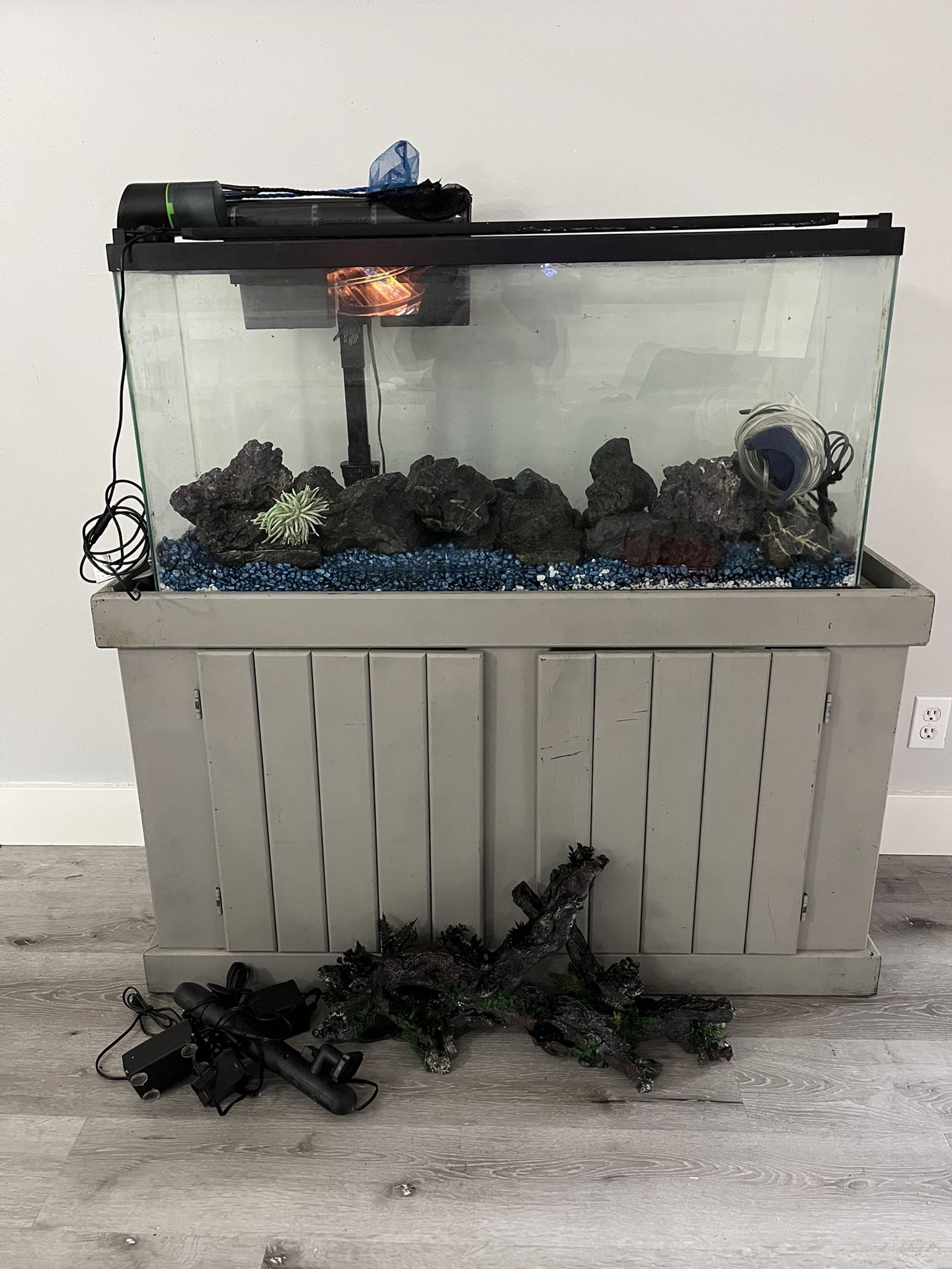 50 Gallon Aquarium Tank With Stand And Misc Enclosed List