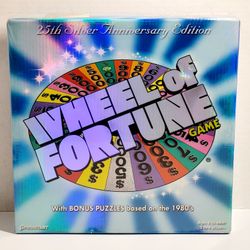 Brand New Sealed 2007 Wheel of Fortune 25th Silver Anniversary Edition Pressman.
The "Wheel of Fortune 25th Silver Anniversary Edition" game includes 