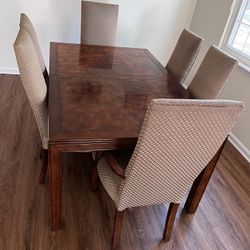Dinning Table  And 6 Chairs Set  