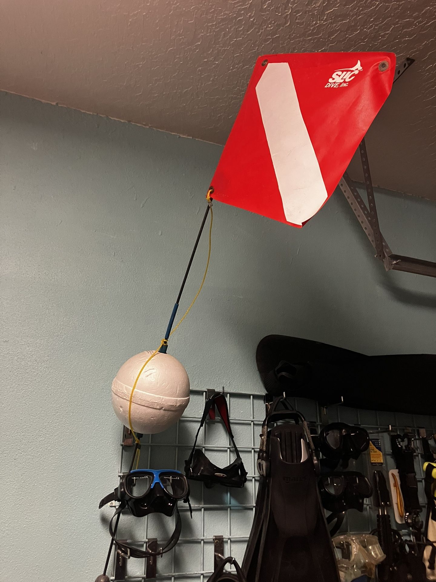 Dive Flag Ball Float With Weight Disassembles