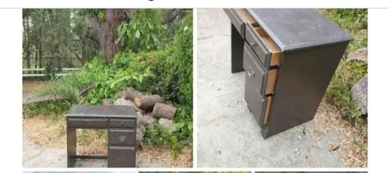 Wooden 4 Drawers Desk 