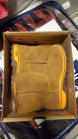 Uggs brand new