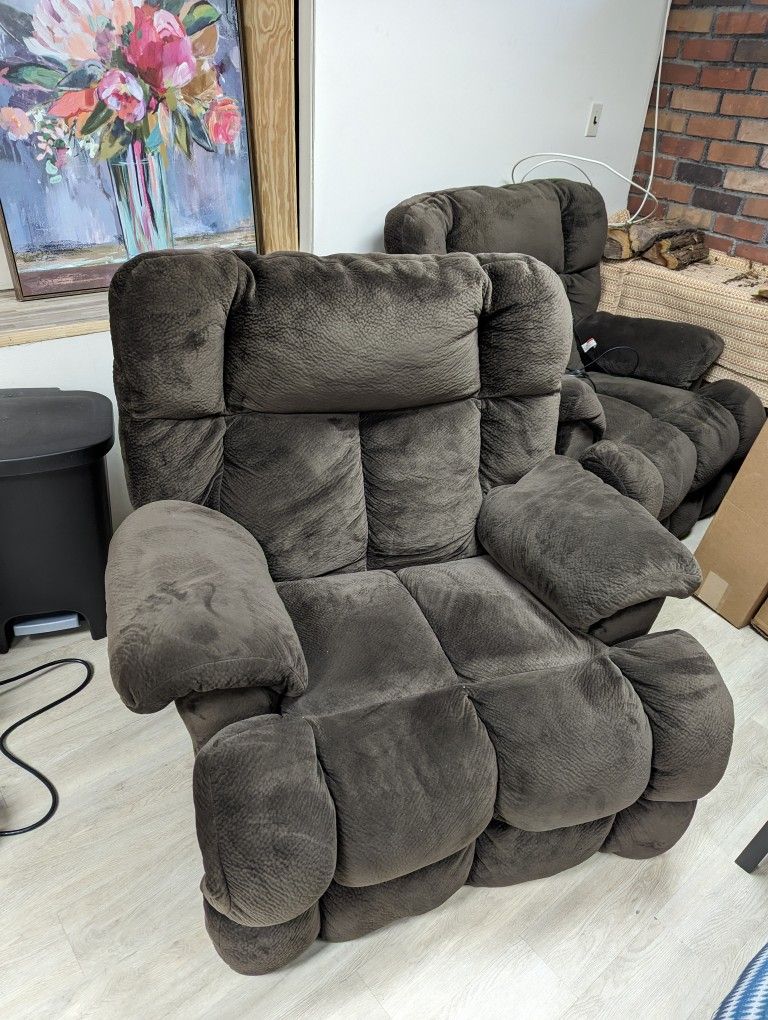 Electric Reclining, Brown Chair (I Have 2)