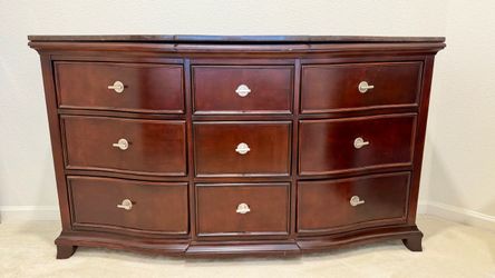 Dresser + 2 nightstands