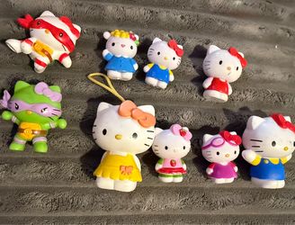 Sanrio Hello Kitty Toys Plastic And One Rubber Ninja Ones And Friends Lot 9