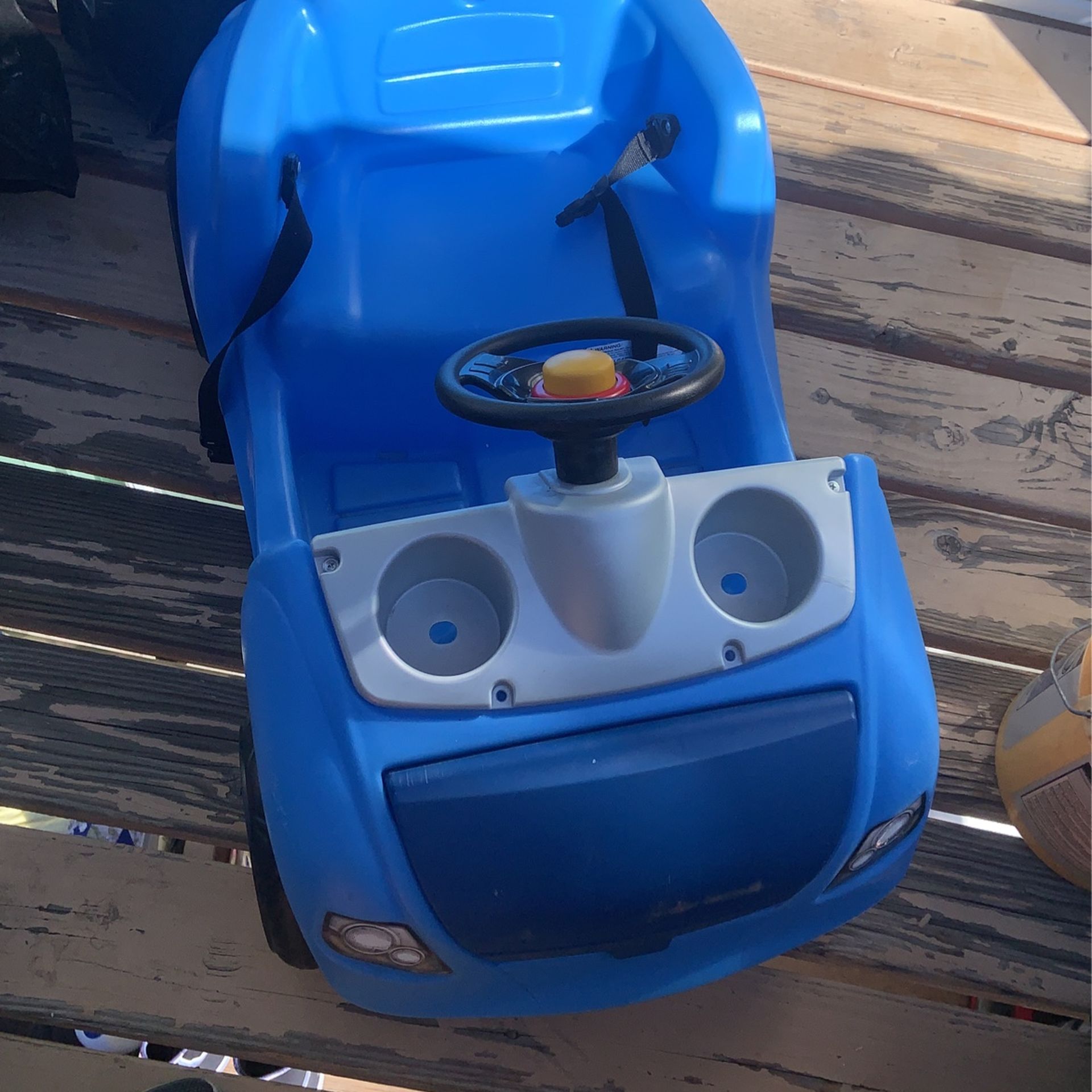 Car with Handle