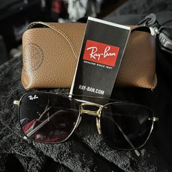 BRAND NEW (REAL)  Ray-Ban Sun Glasses