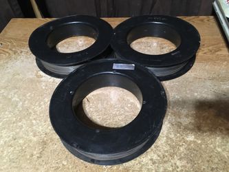 12.2 LB SPOOL OF HANGING WIRE GAUGE THREE AVAILABLE 25$ EACH. THREE FOR 60$