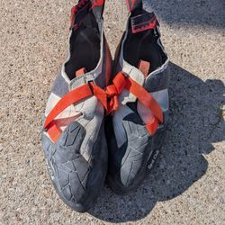 Size 10 Red Chili Climbing Shoes