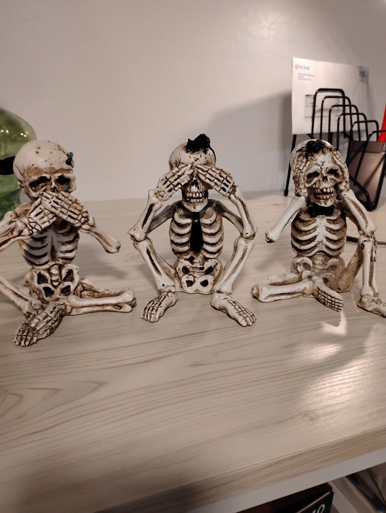 See,Hear,speak No Eval