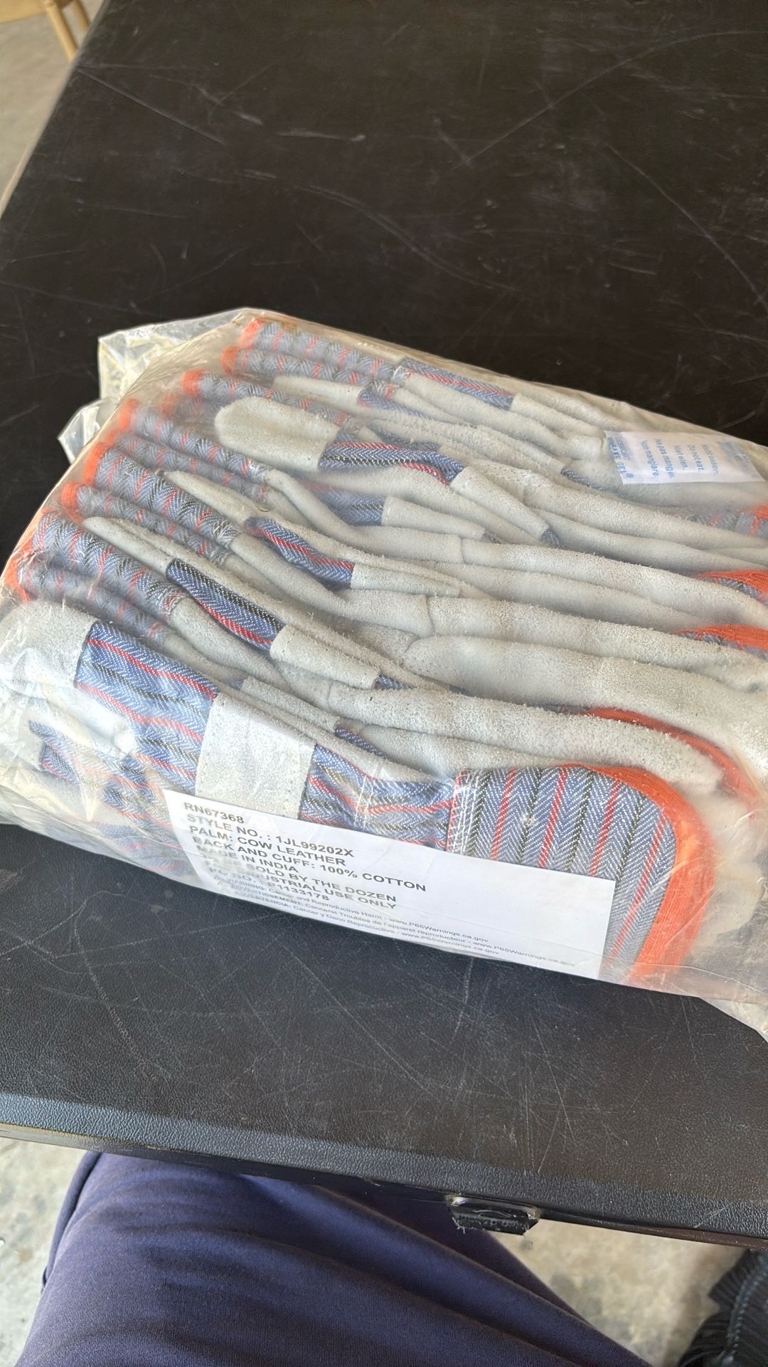 Brand New Pack 12 Pieces.. Size 2xl