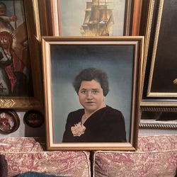 Early 1900s Portrait Of Lady 