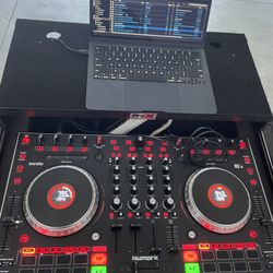 Complete DJ Setup