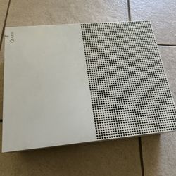 White Xbox One S