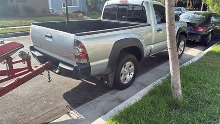 Tacoma 6ft bed only