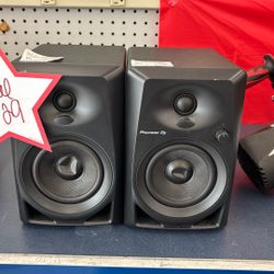Pioneer DJ Speaker