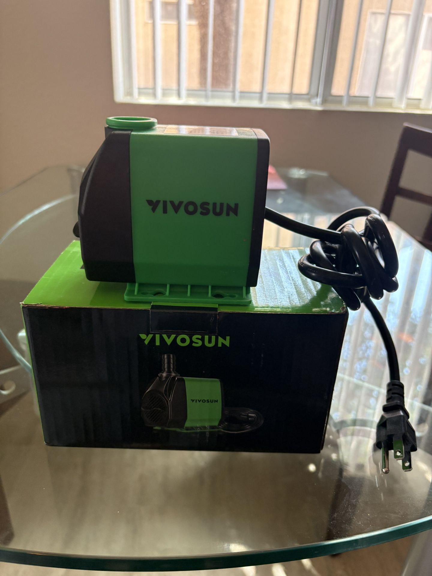 Water Pump For Aquarium or Small Fountain