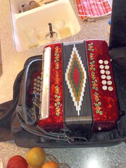 Accordion for sale $450